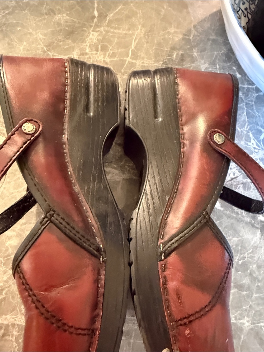 Dansko clogs - Picture 5 of 5